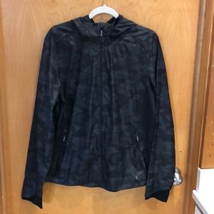 Camo lightweight windbreaker